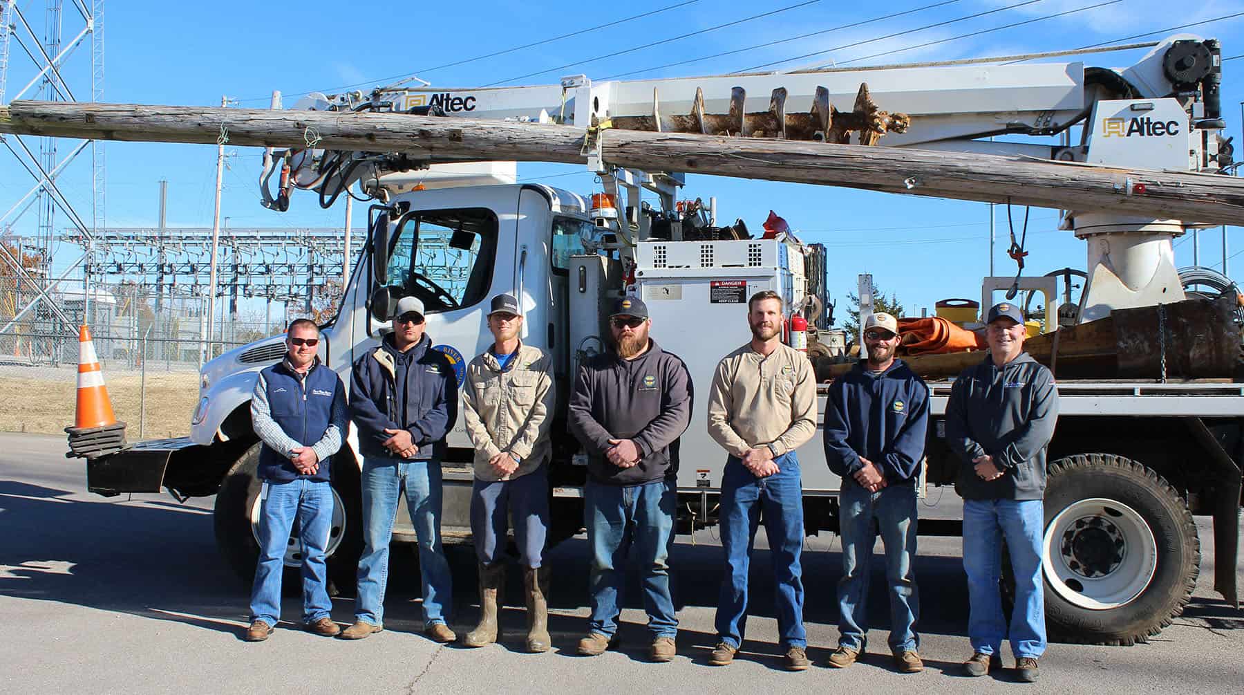 Chapel Hill Linemen_Mgmt