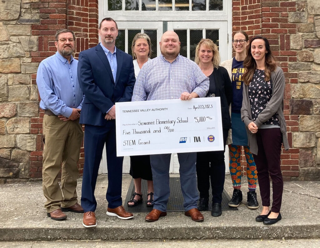 Sewanee Elementary receives STEM grant 2023